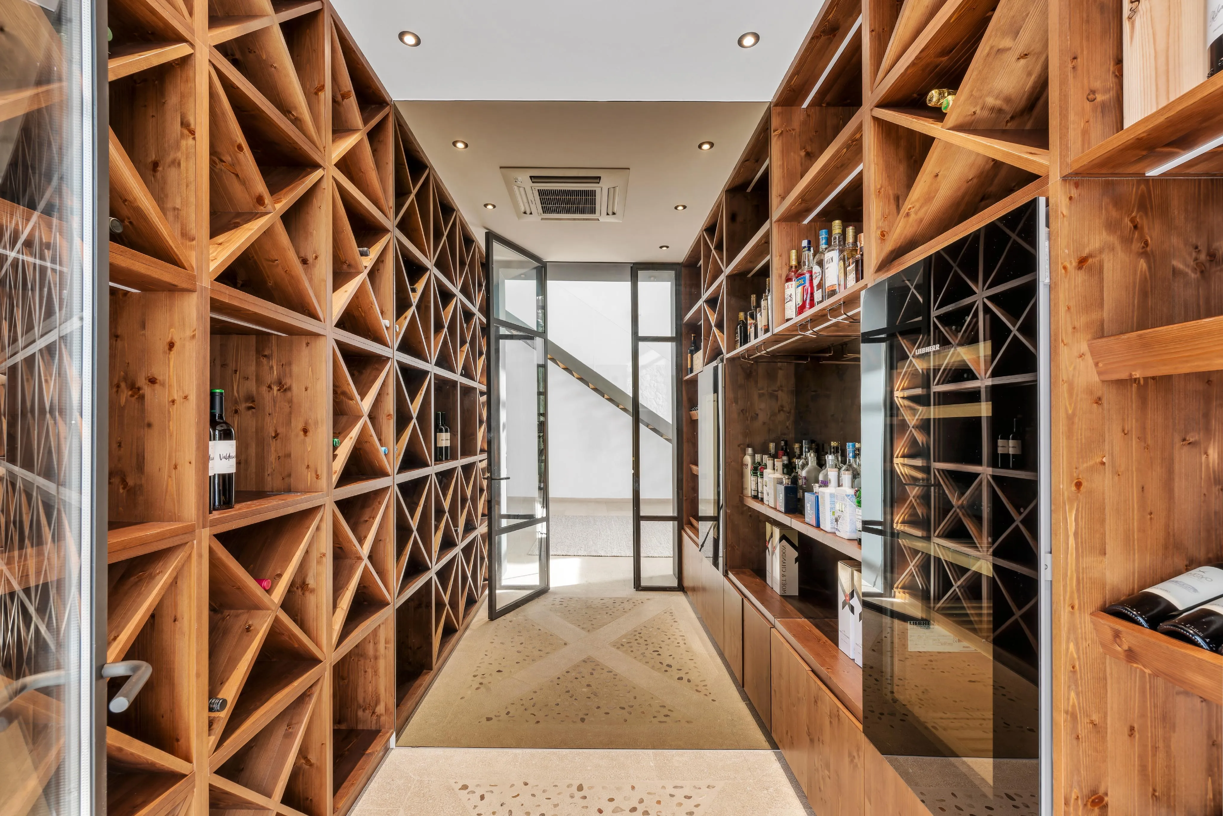 Impressionant vila en una ubicació privilegiada a Nova Santa Ponsa-24