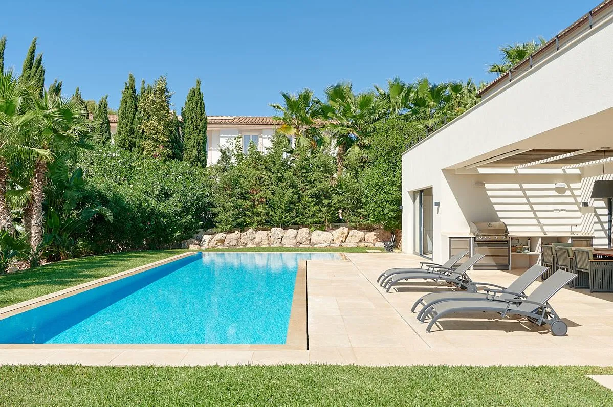 Impressionant vila en una ubicació privilegiada a Nova Santa Ponsa-3