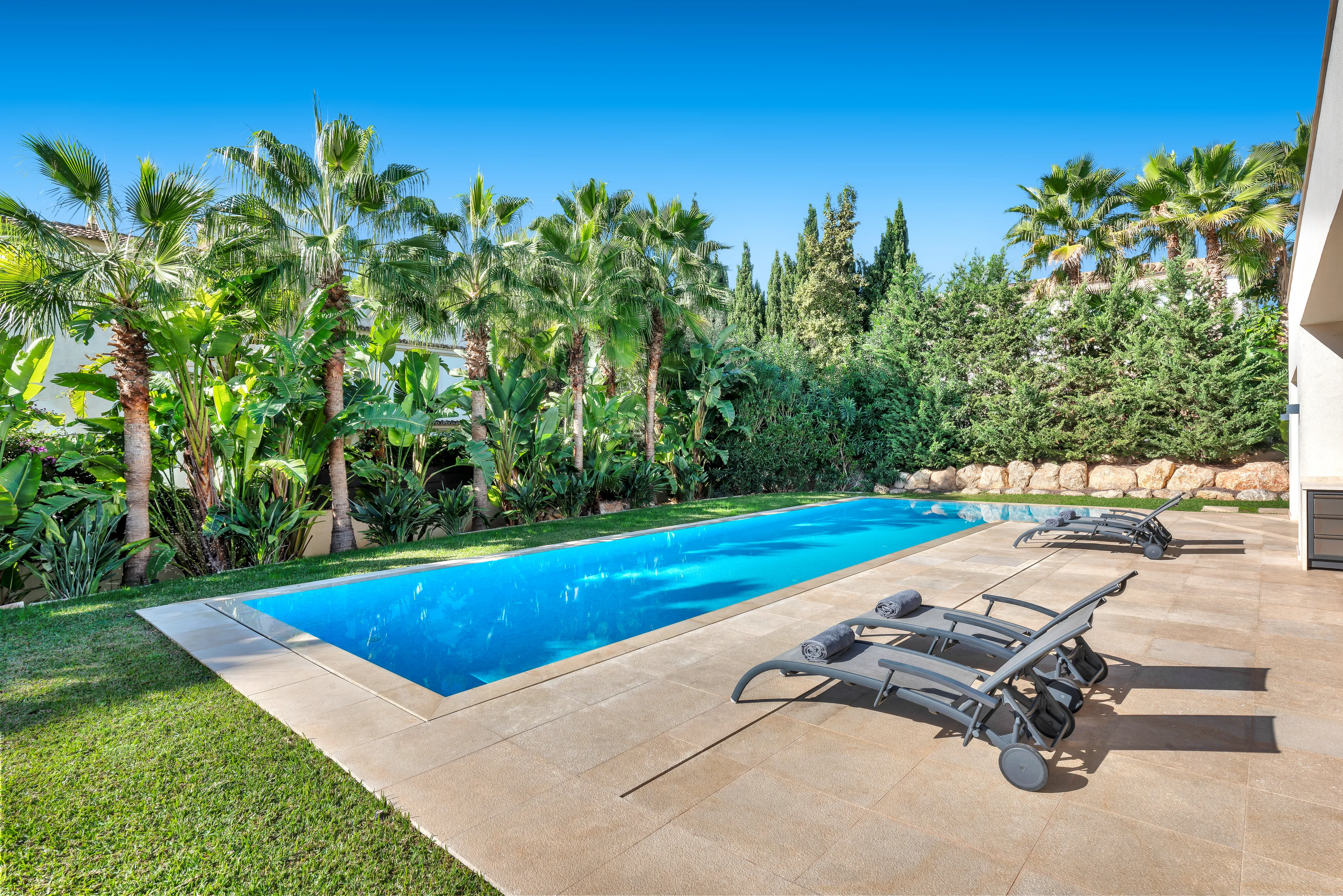 Impressionant vila en una ubicació privilegiada a Nova Santa Ponsa-29