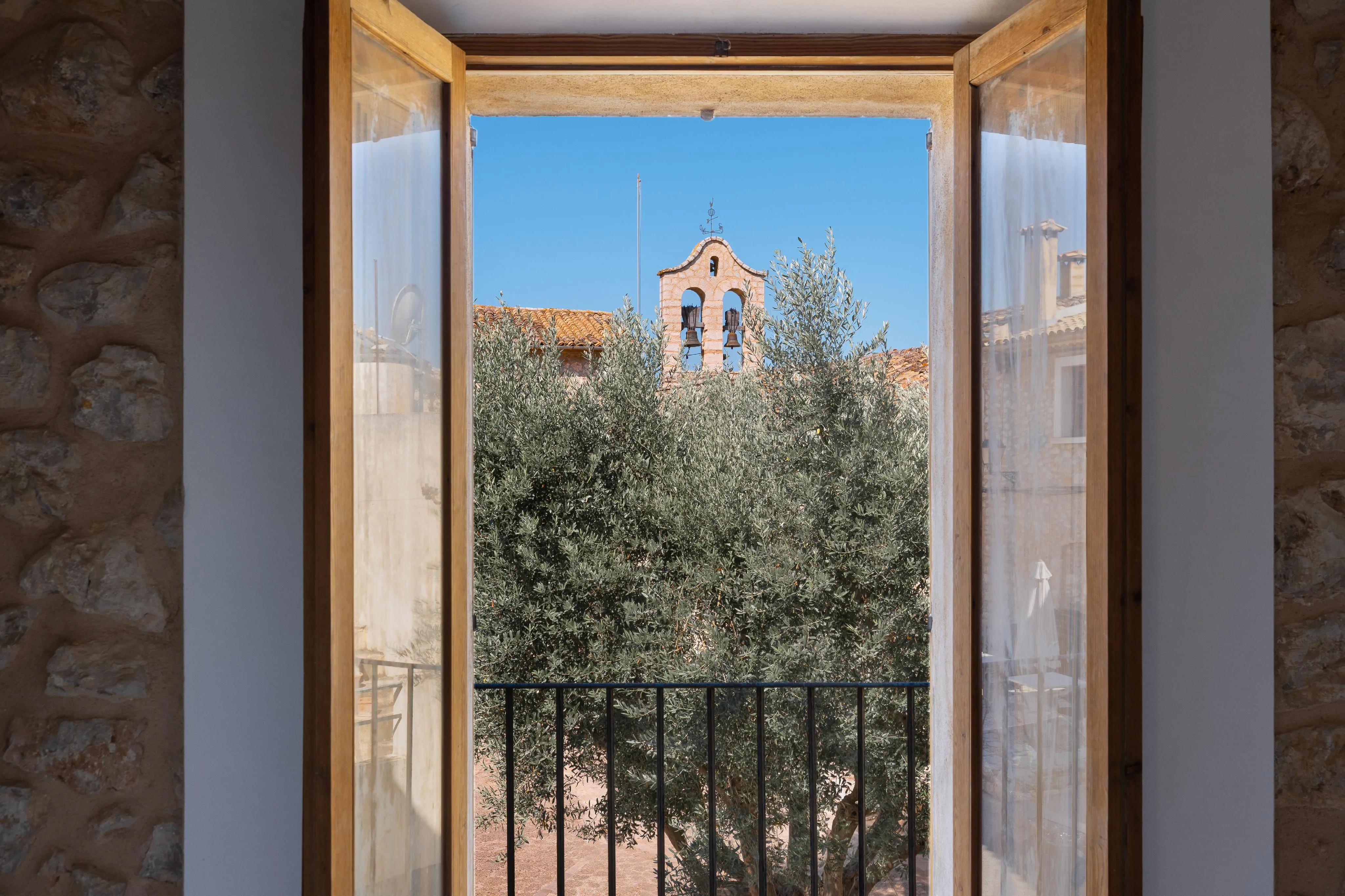 Encantadora casa tradicional en Biniamar con carácter atemporal-13
