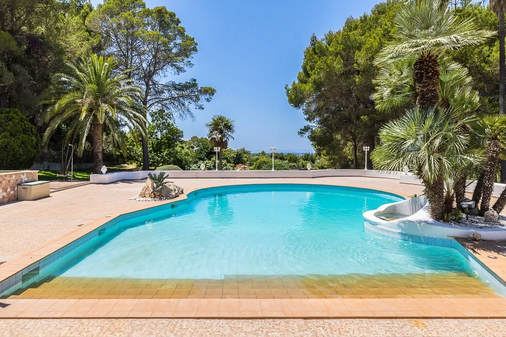 Modern and light-flooded villa-16