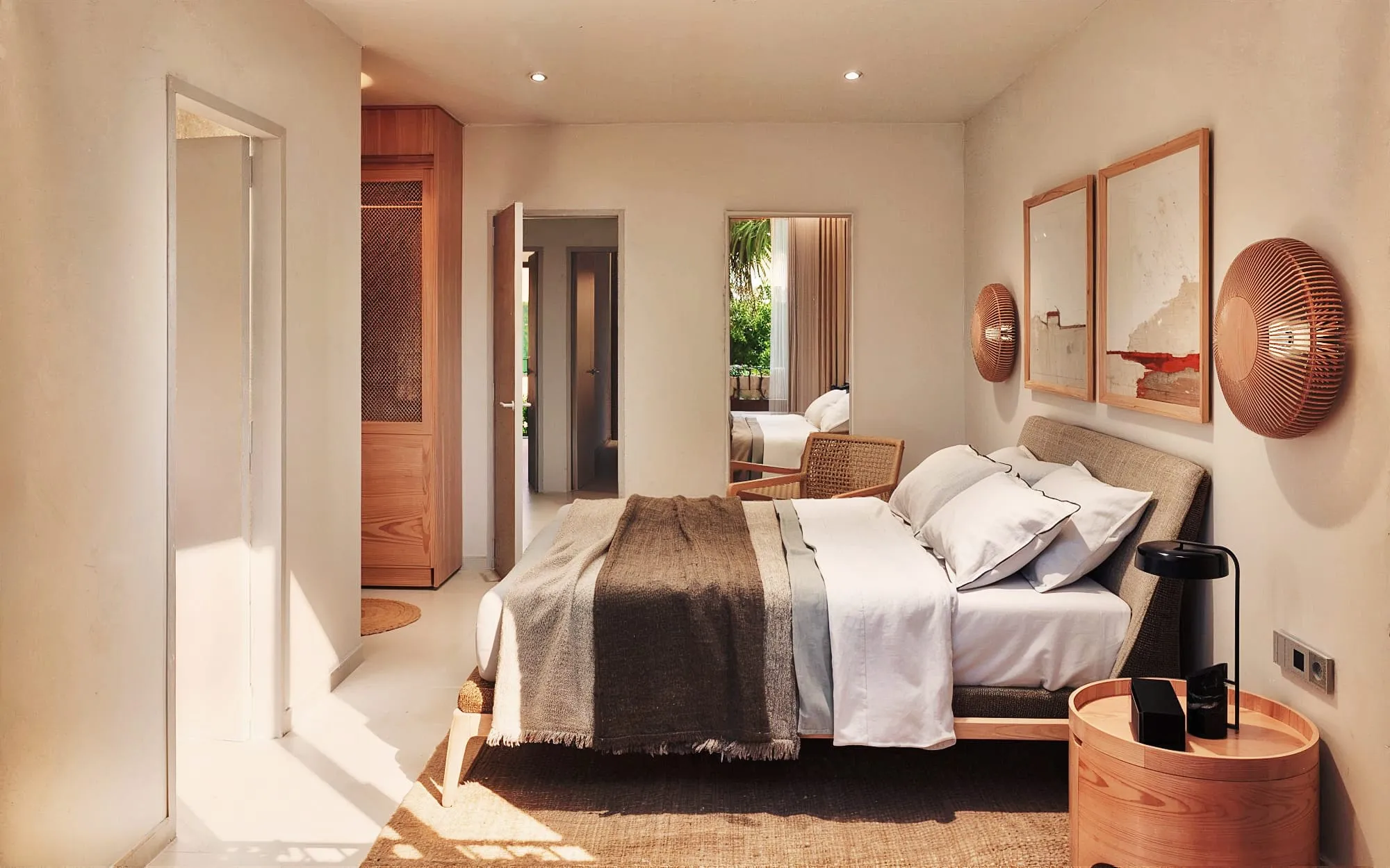 Эксклюзивный таунхаус в средиземноморском стиле с бассейном и гаражом-8