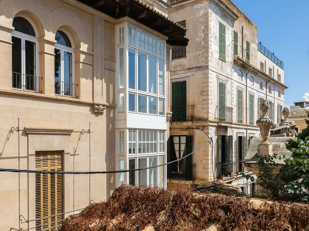 Uitzonderlijk appartement in het hart van de oude stad-11