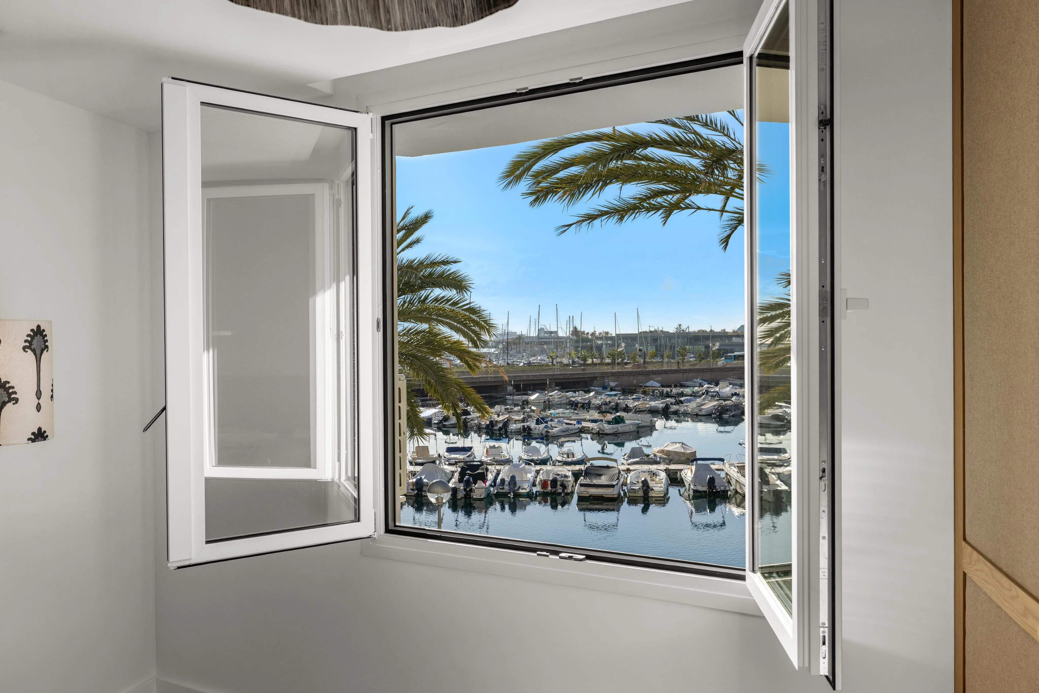 Elegant renovated home in the heart of Can Bárbara-7