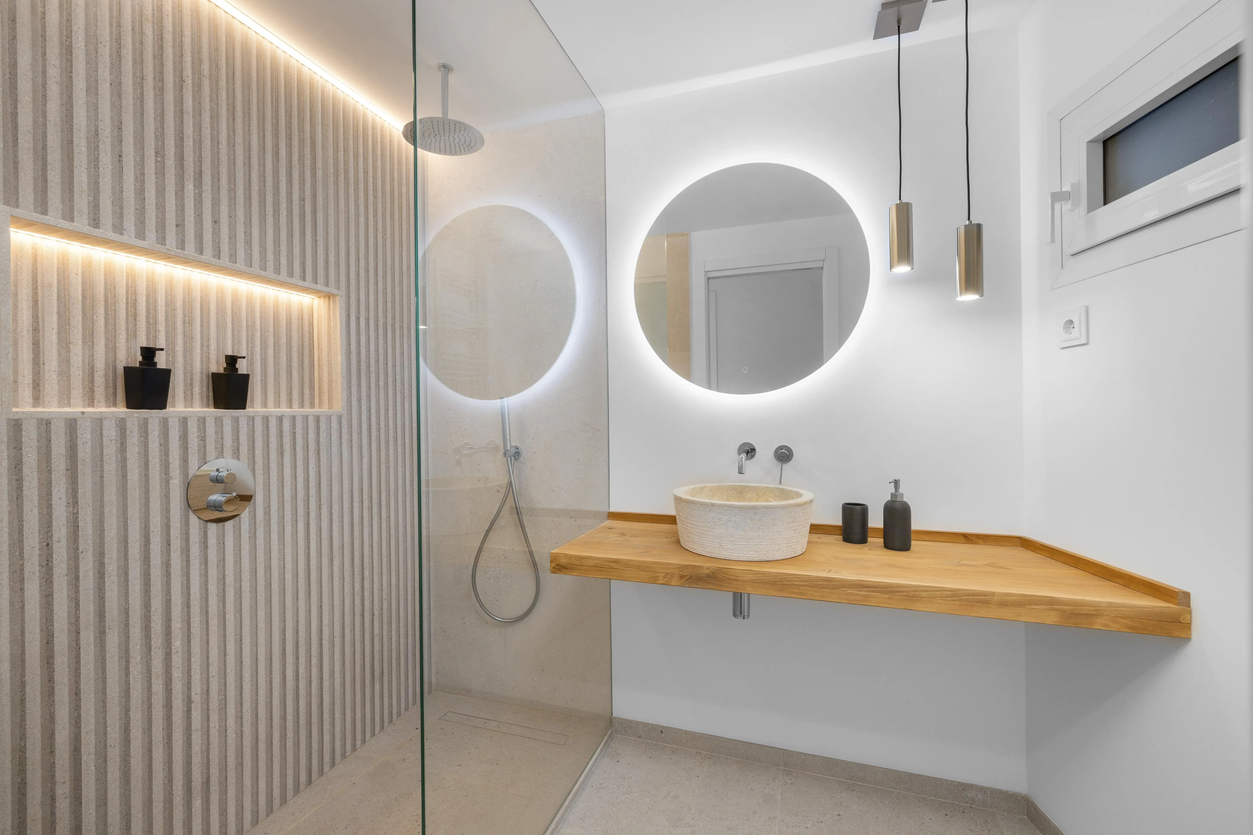 Contemporary Design in Can Bárbara – Exclusivity and Prime Seafront Location-10