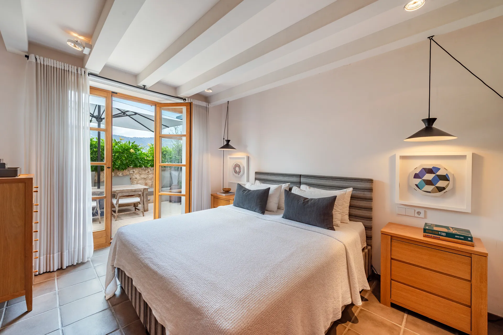 Modern and elegant semi-detached house in Campanet with ETV licence-11