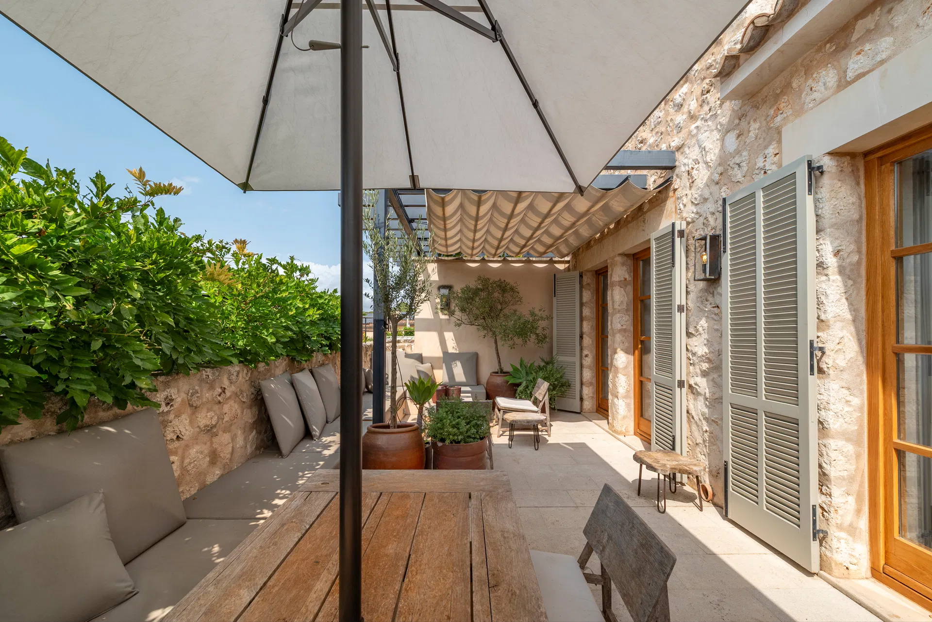 Modern and elegant semi-detached house in Campanet with ETV licence-16