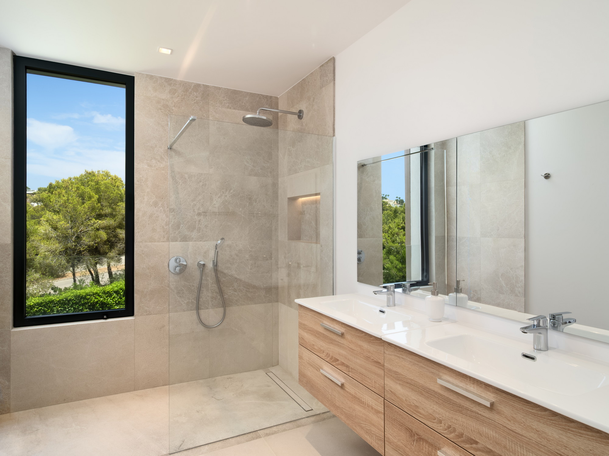 Modern apartment in sought-after community in Nova Santa Ponsa-9