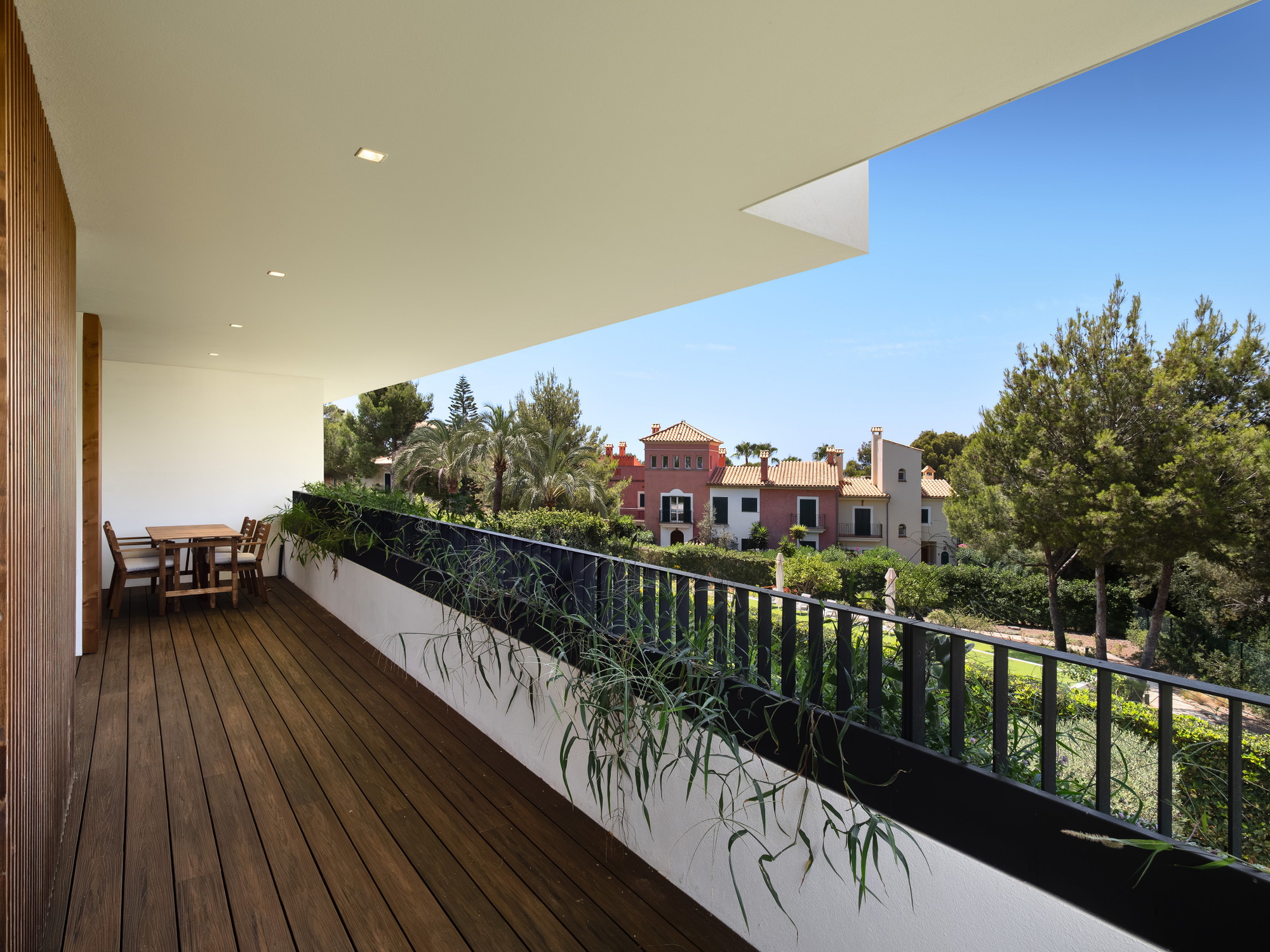 Modern apartment in sought-after community in Nova Santa Ponsa-2
