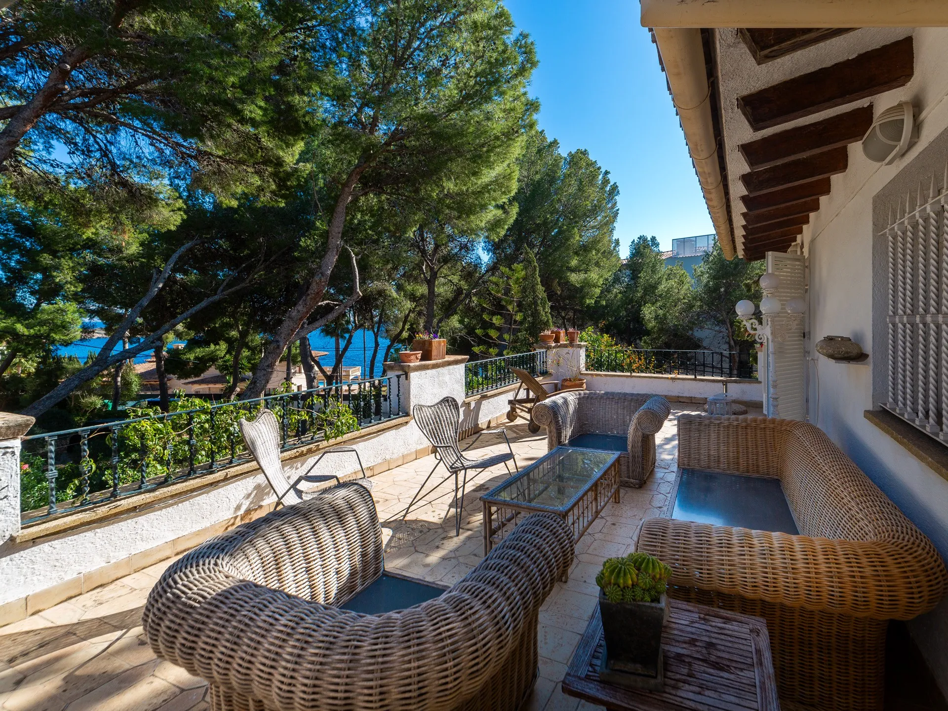 Wyjątkowa nieruchomość w Alt-Bendinat-20