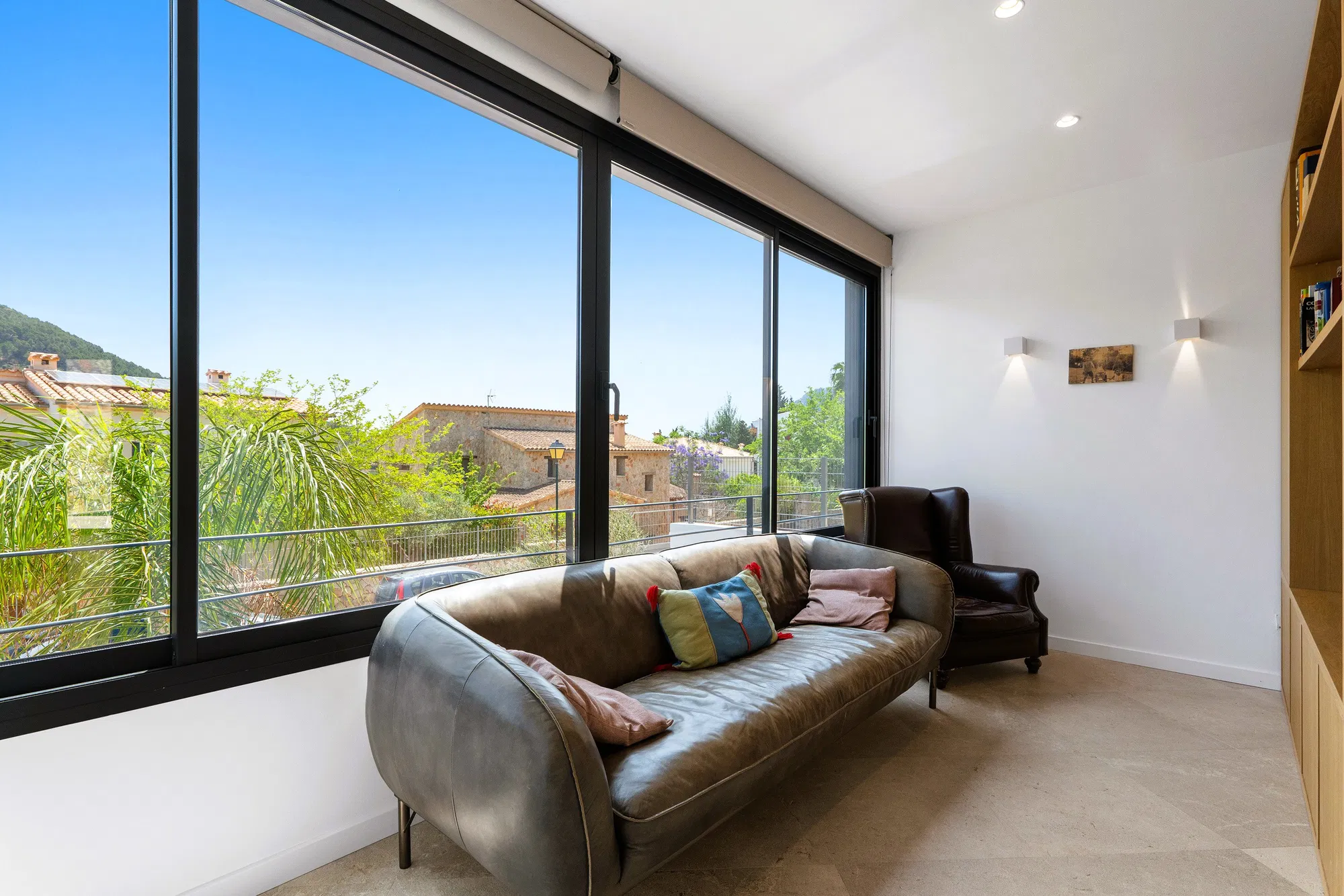 Modern detached house with a fantastic mountain panorama in Esporles-7