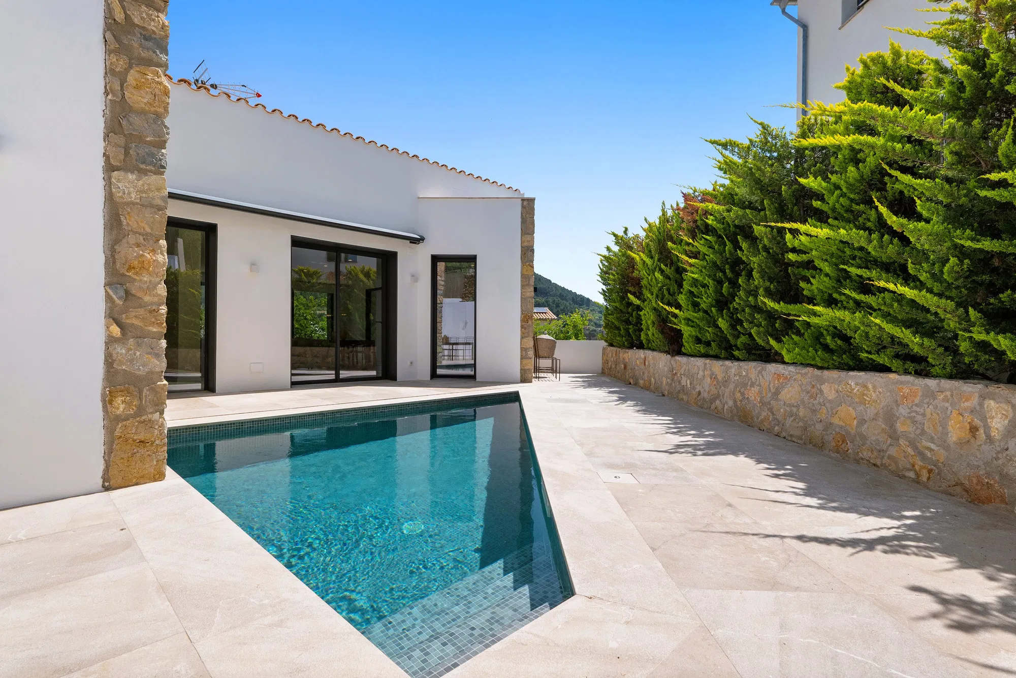 Modern detached house with a fantastic mountain panorama in Esporles-14