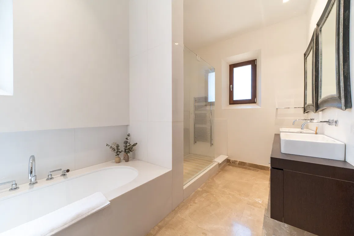 Finca with panoramic views of mountains and sea-13