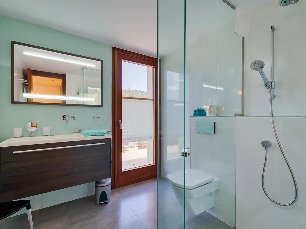 Modern, self-sufficient Mediterranean finca in Calvià-17