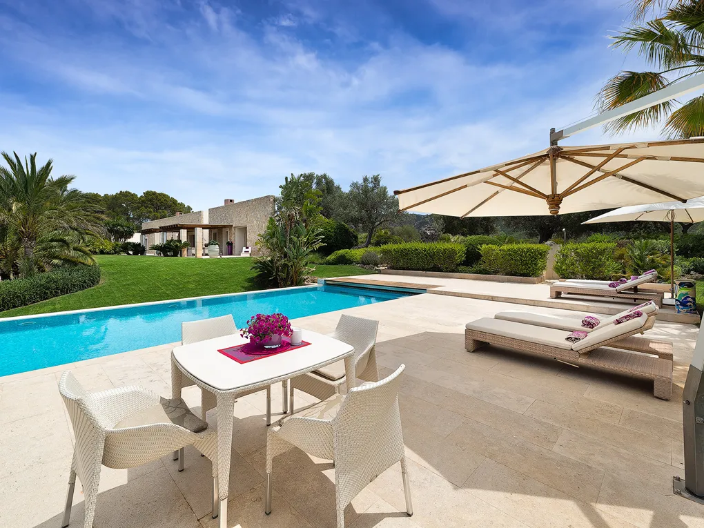 Modern, self-sufficient Mediterranean finca in Calvià-2