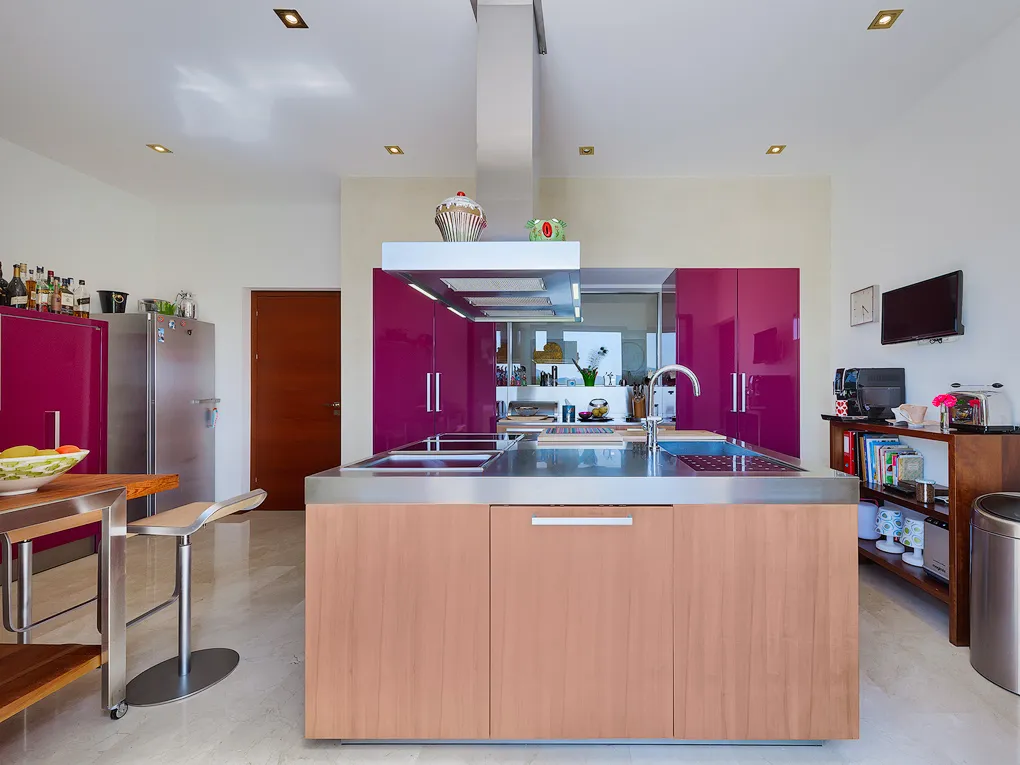 Modern, self-sufficient Mediterranean finca in Calvià-10