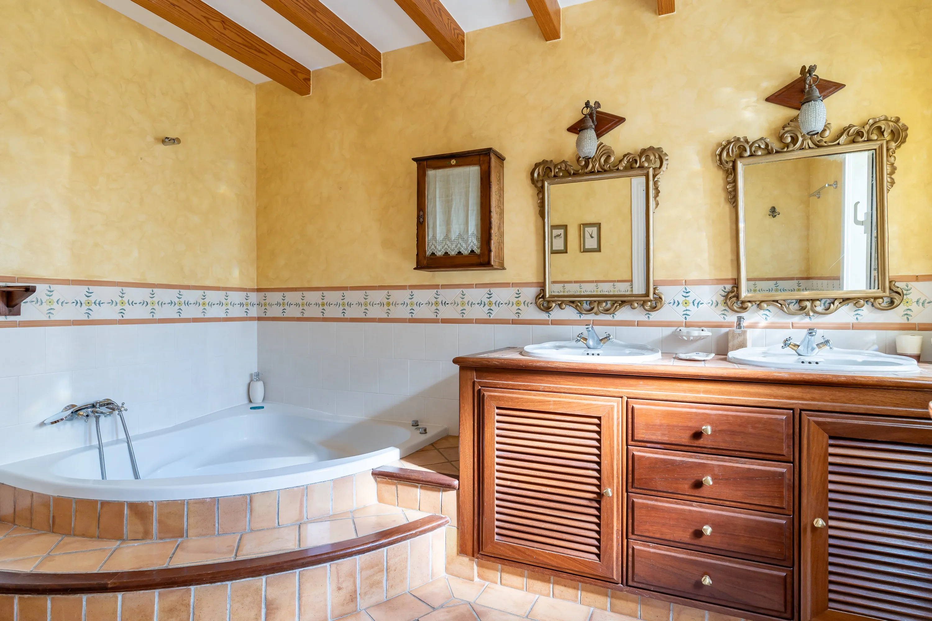 Maison de campagne authentique avec ETV à Santa Maria-17