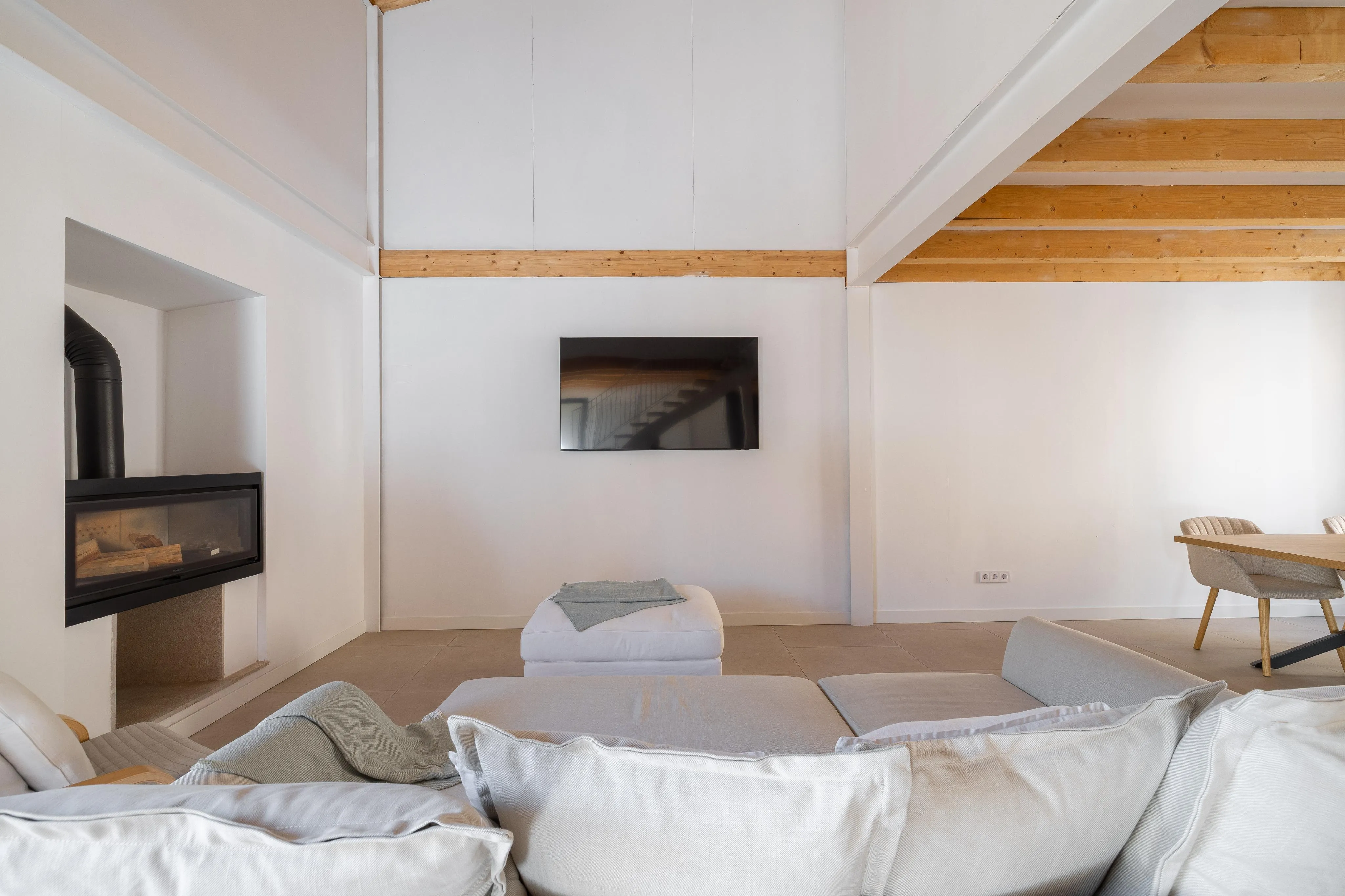 Charmerende og renoveret landsbyhus i Biniali-4