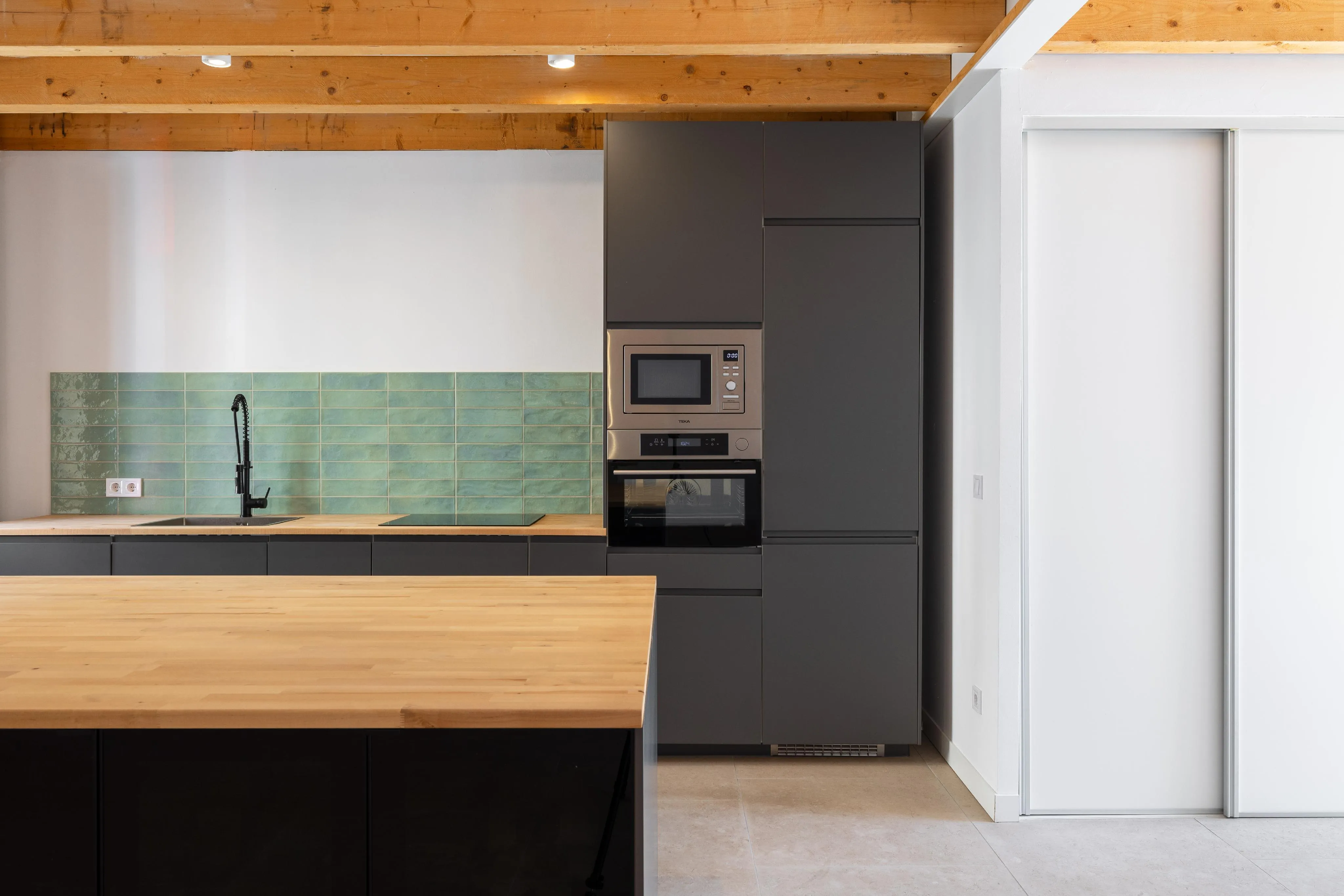 Charmerende og renoveret landsbyhus i Biniali-2