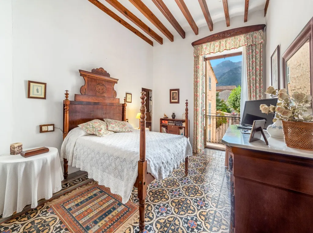 Ekstraordinært hus i Sóller med garage og have-13