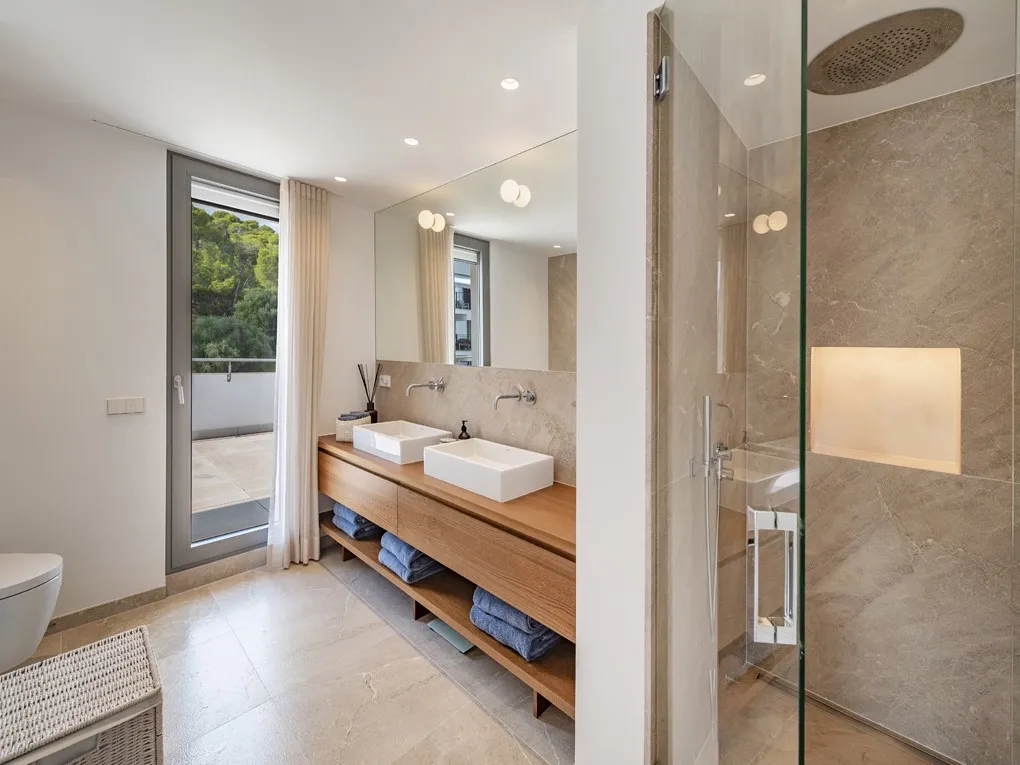 Ático único con impresionantes vistas panorámicas-12