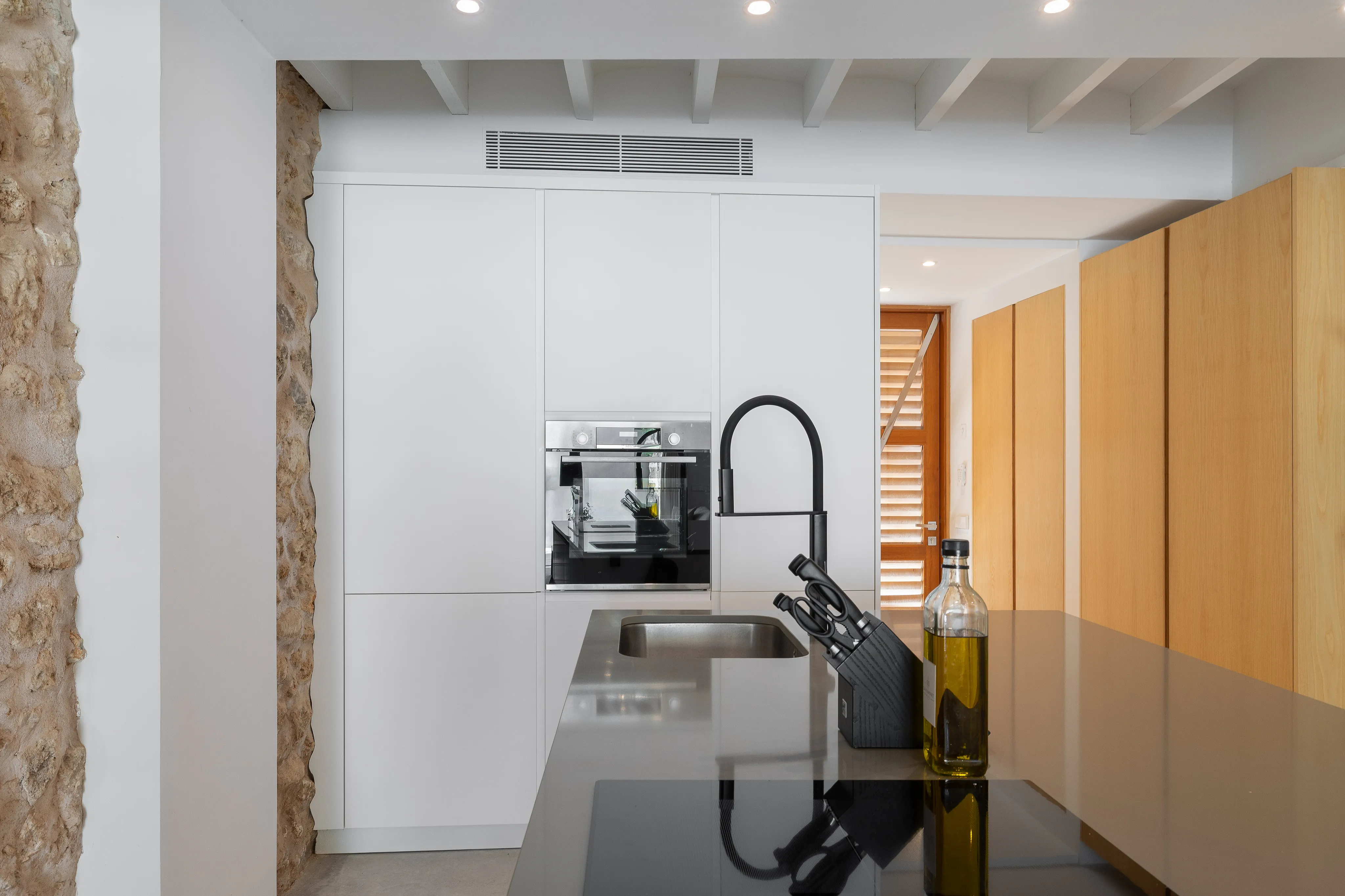 Incantevole casa a schiera con piscina e di facile manutenzione-6