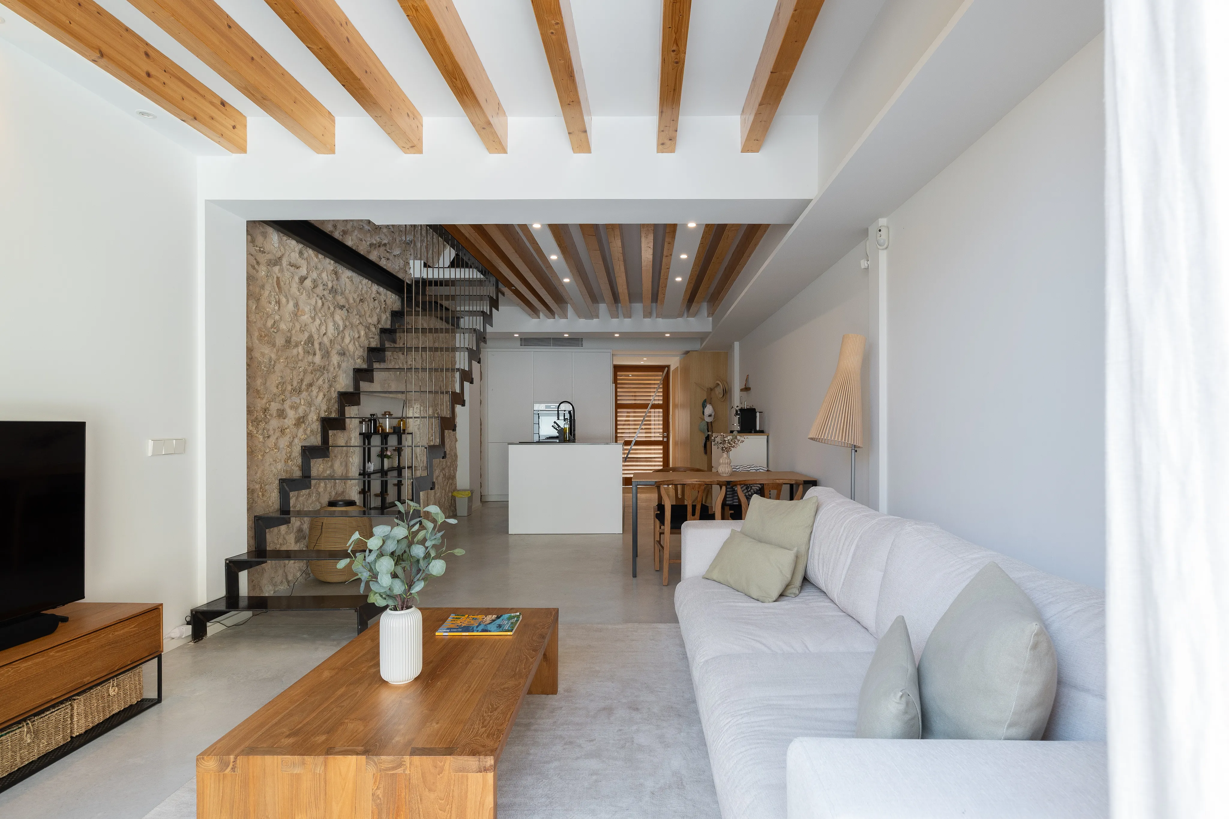 Incantevole casa a schiera con piscina e di facile manutenzione-7