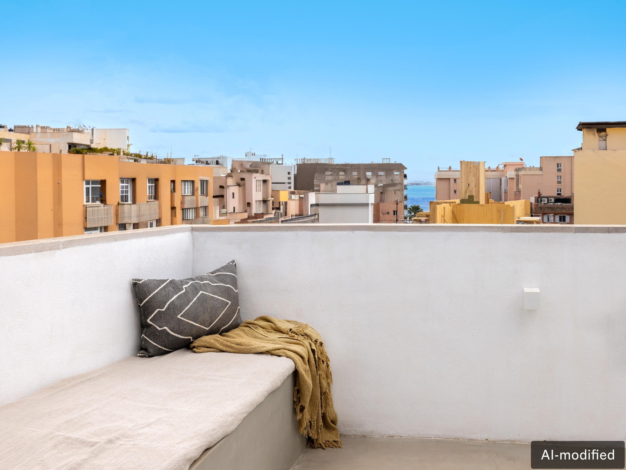 Studio with 360º view over the rooftops of Palma – El Terreno-13