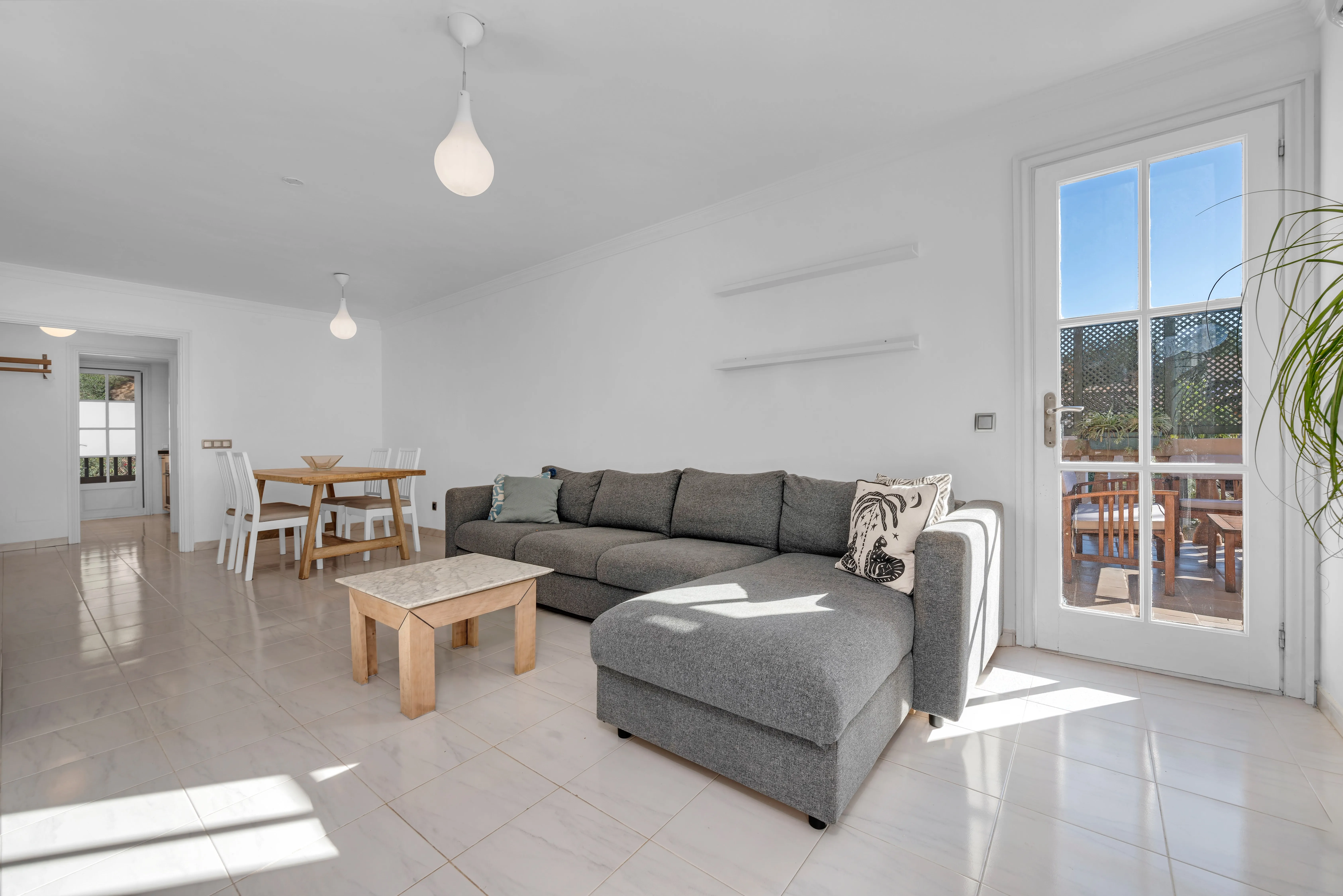 Fantastic two-bedroom apartment in an exclusive location-4