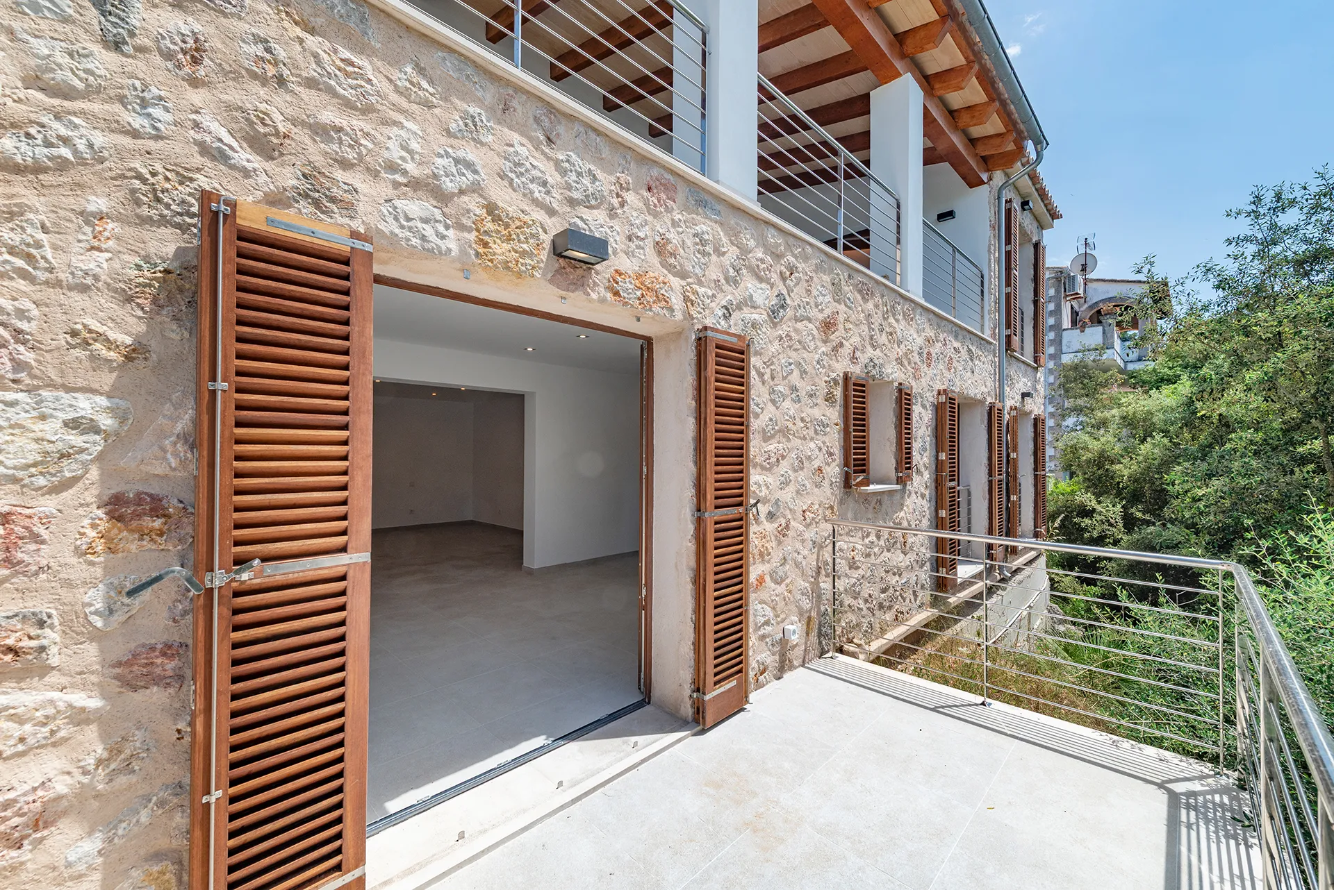 Villa de nueva construcción de estilo tradicional cerca del mar en Alcudia-5