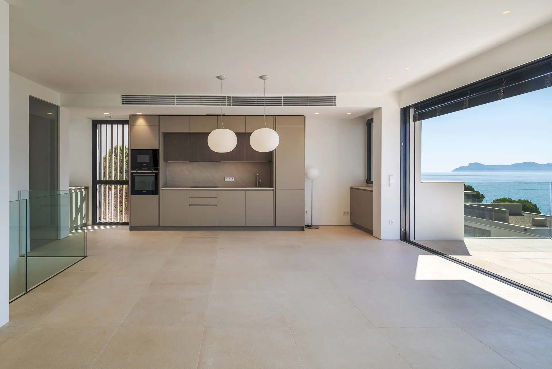 Great opportunity to acquire a modern high-quality villa in Alcanada, Mallorca-8