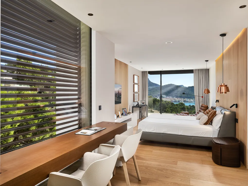 Moderna villa de diseño con vistas al puerto-7