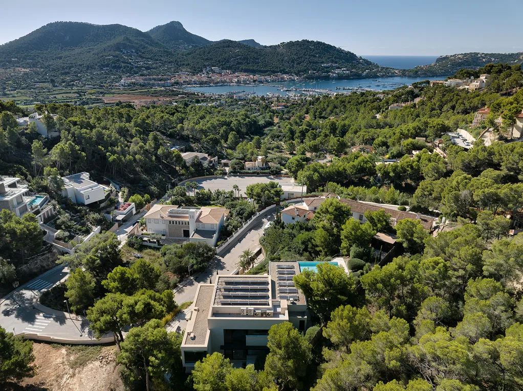 Moderna villa de diseño con vistas al puerto-27