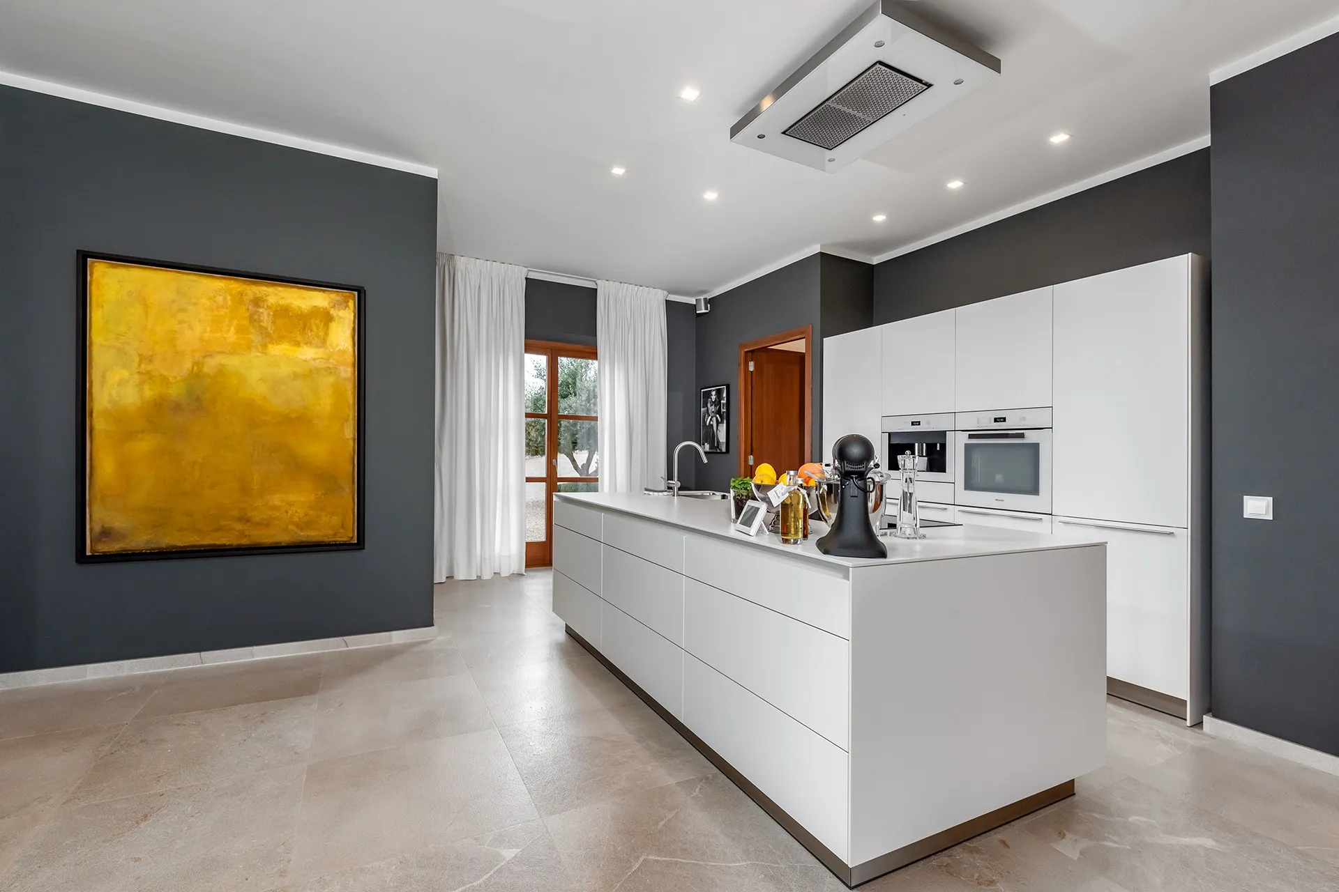 Nature oasis with stunning panoramic views-7