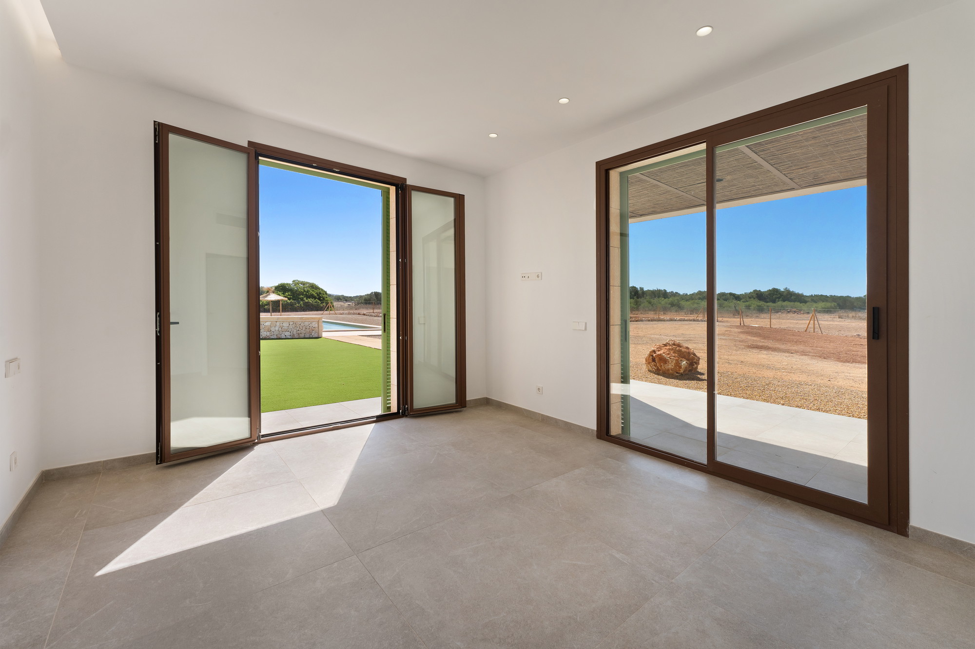 Modern new estate with pool and spacious design-9