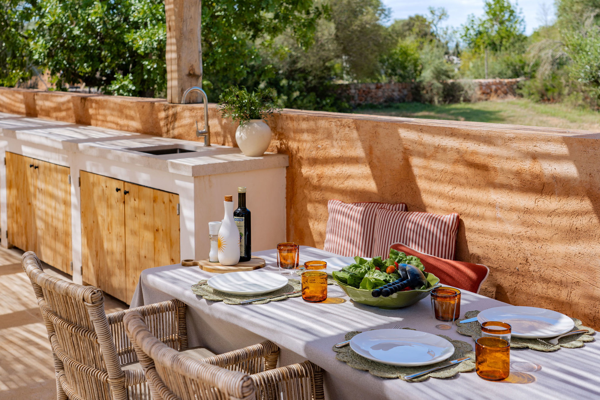 Una elegant casa de camp en una ubicació privilegiada-16