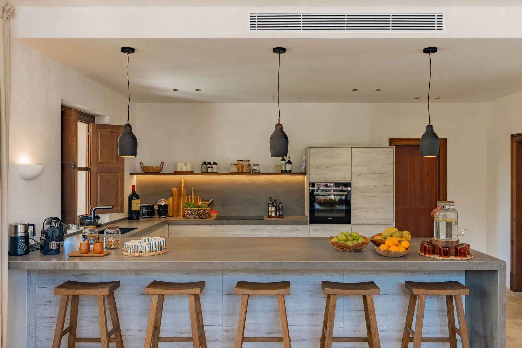 Una elegant casa de camp en una ubicació privilegiada-7