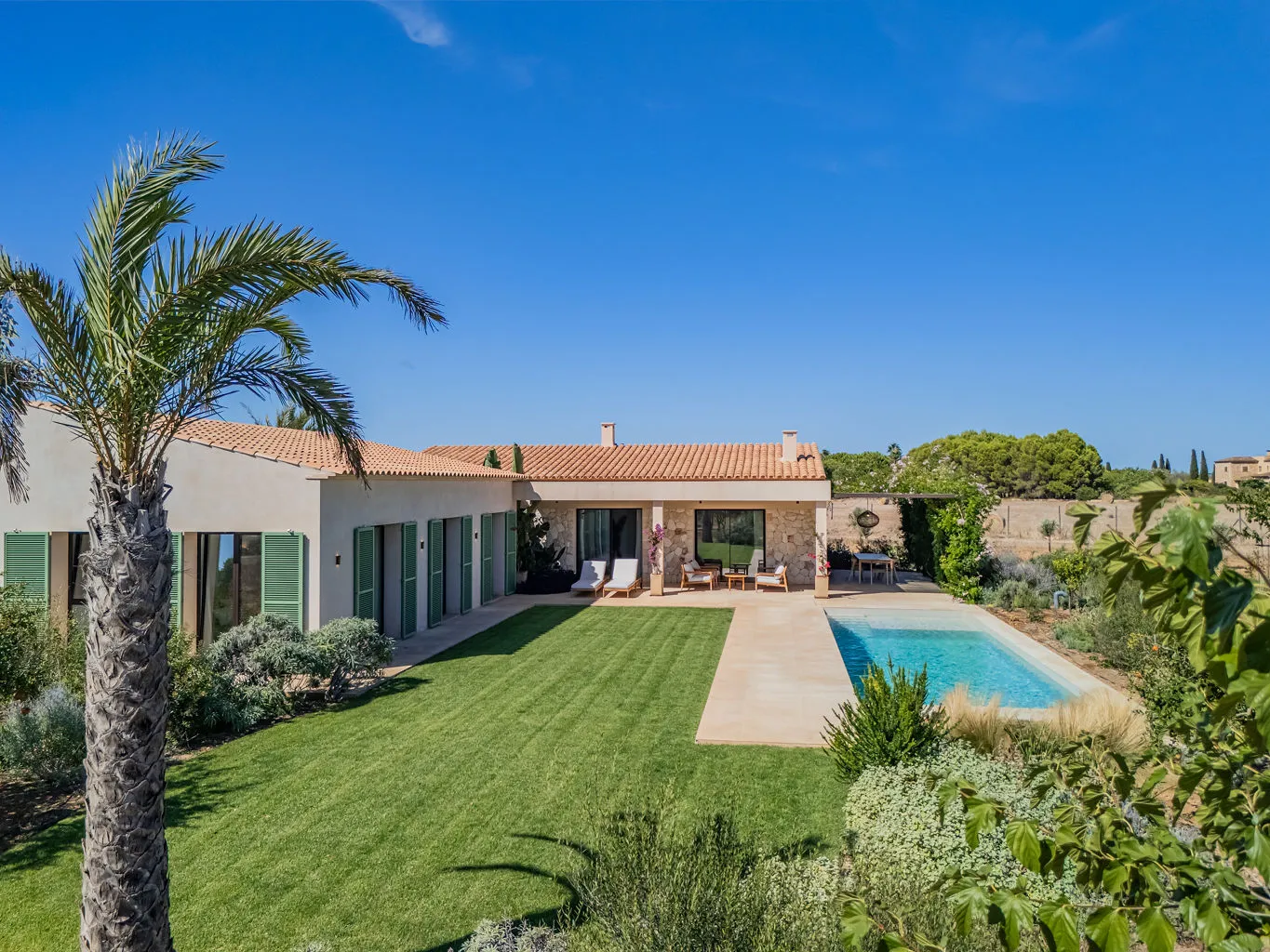 Newly built finca near Es Trenc-1