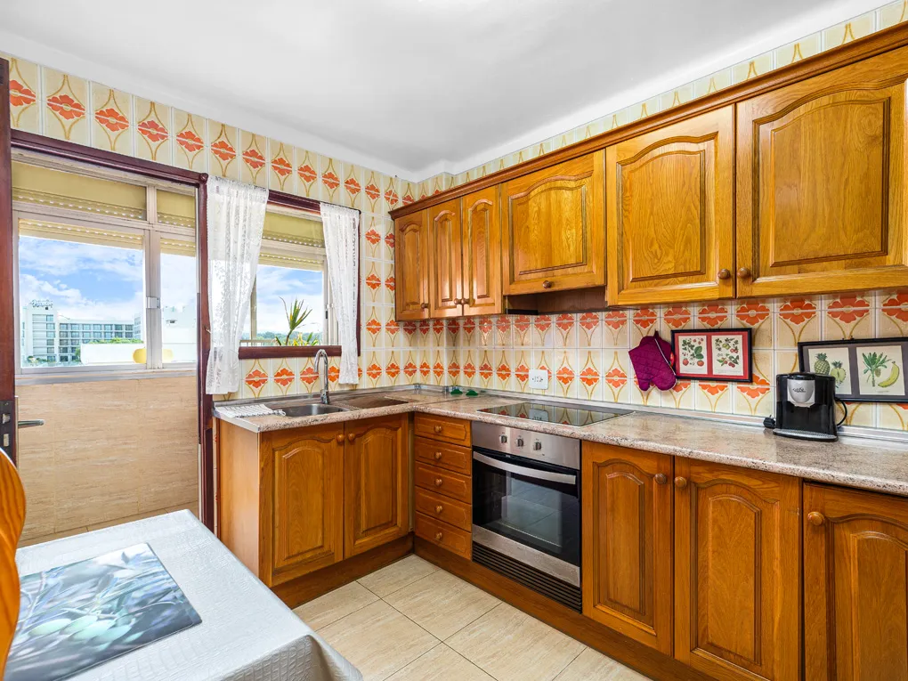 Apartment mit Terasse in erster Meereslinie-2