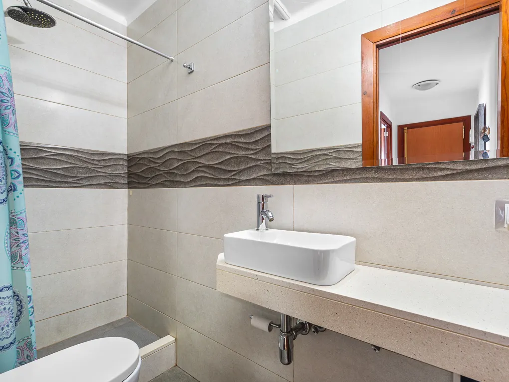 Apartment mit Terasse in erster Meereslinie-5