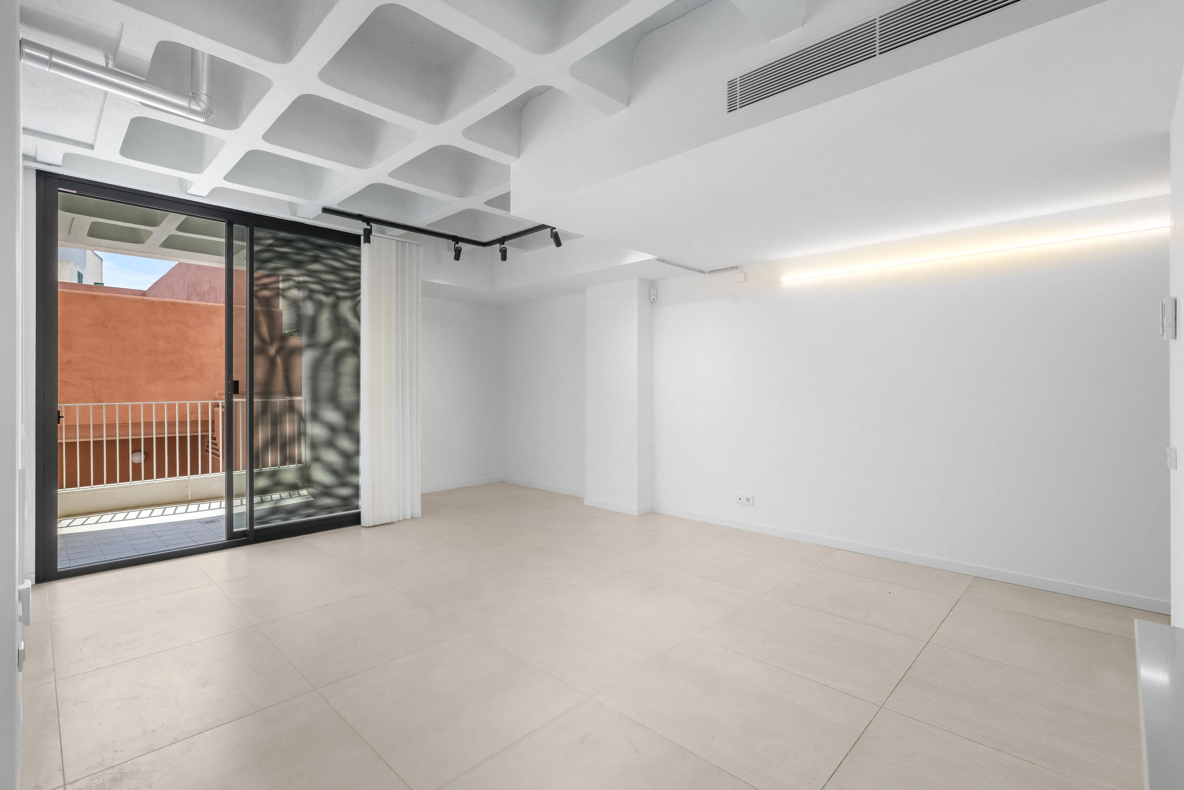 Lägenhet av hög kvalitet i Gomila-3