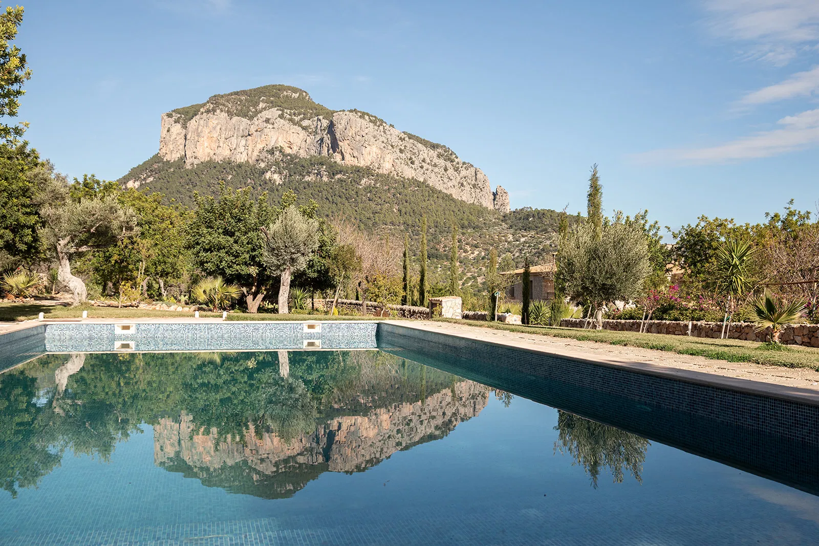 Exceptional Finca in a prime location near Alaró-1