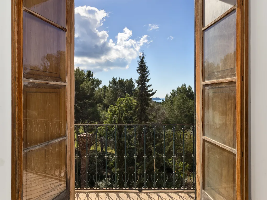 Historical property with possibilities-5