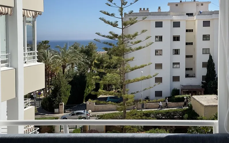 Refurbished apartment in walking distance to the harbour