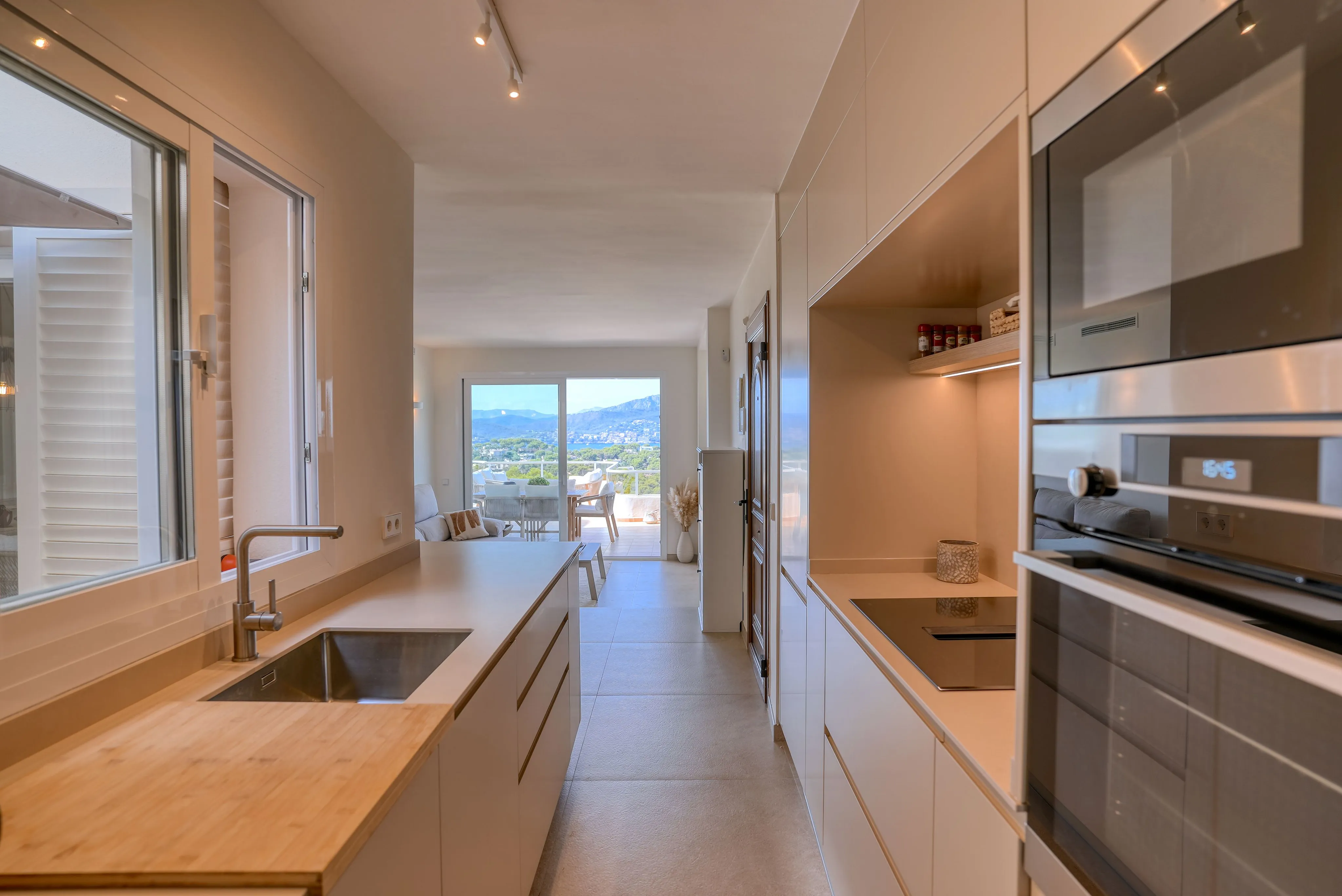 Luxury apartment with panoramic sea views in Nova Santa Ponsa-8
