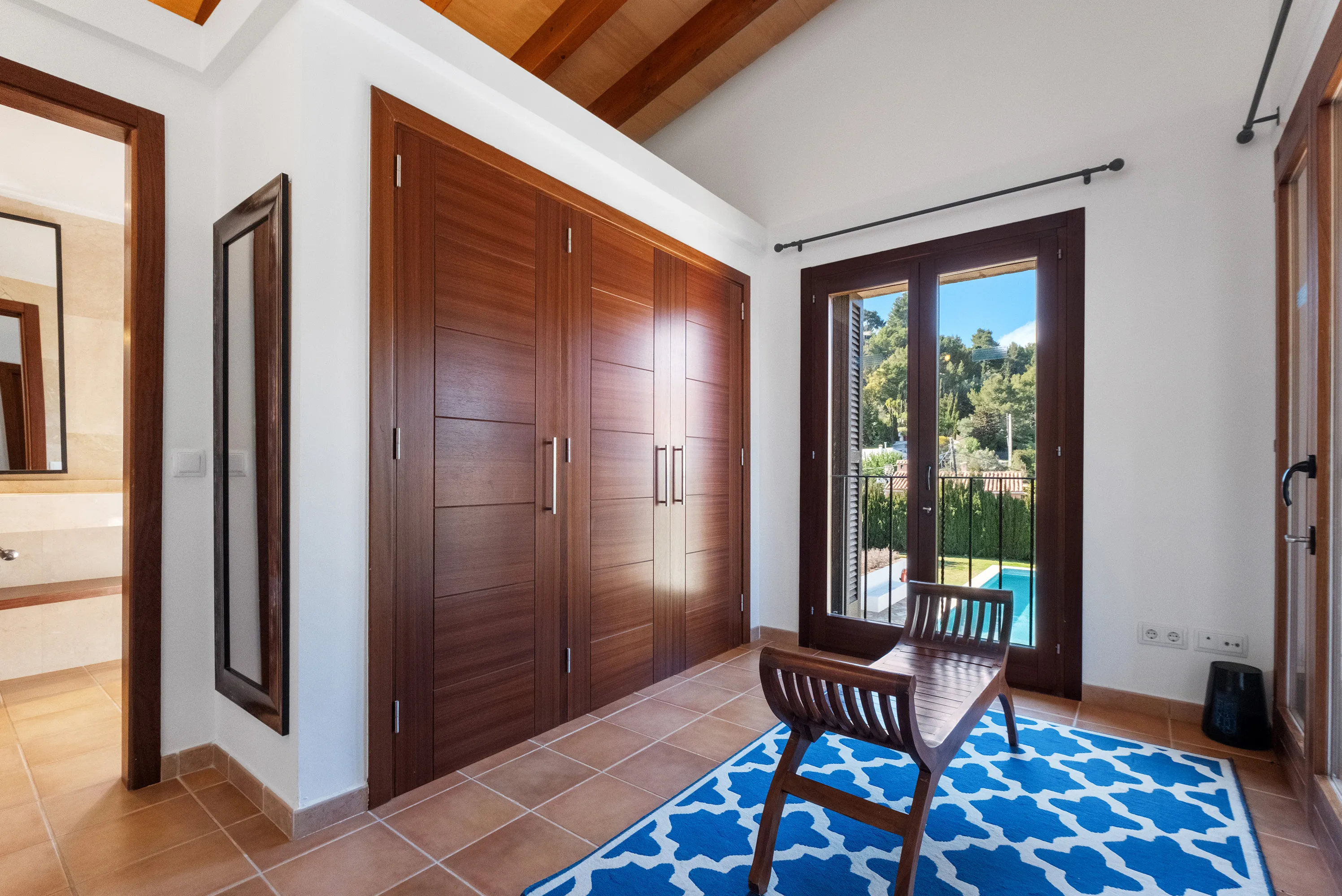 Mediterranean Luxury Finca with Holiday Rental Licence-9