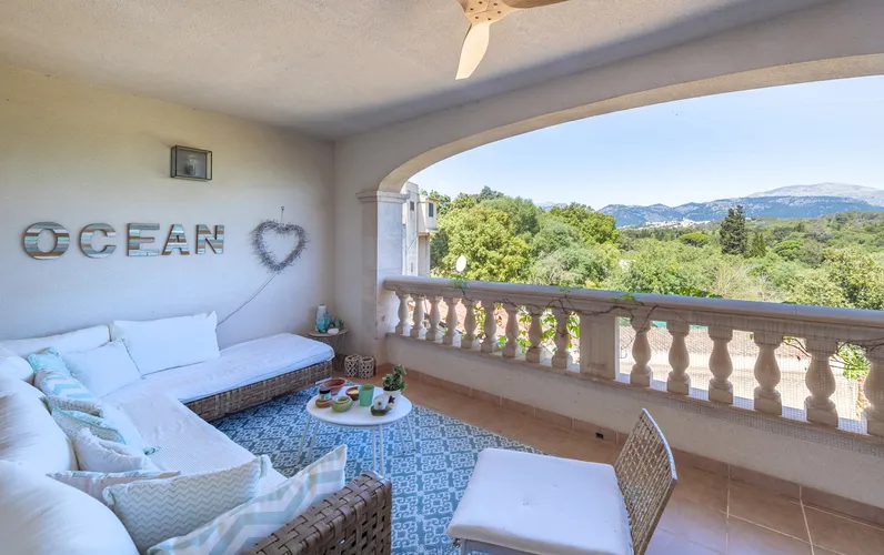 Przytulny dom szeregowy z pięknymi widokami w malowniczej miejscowości Búger