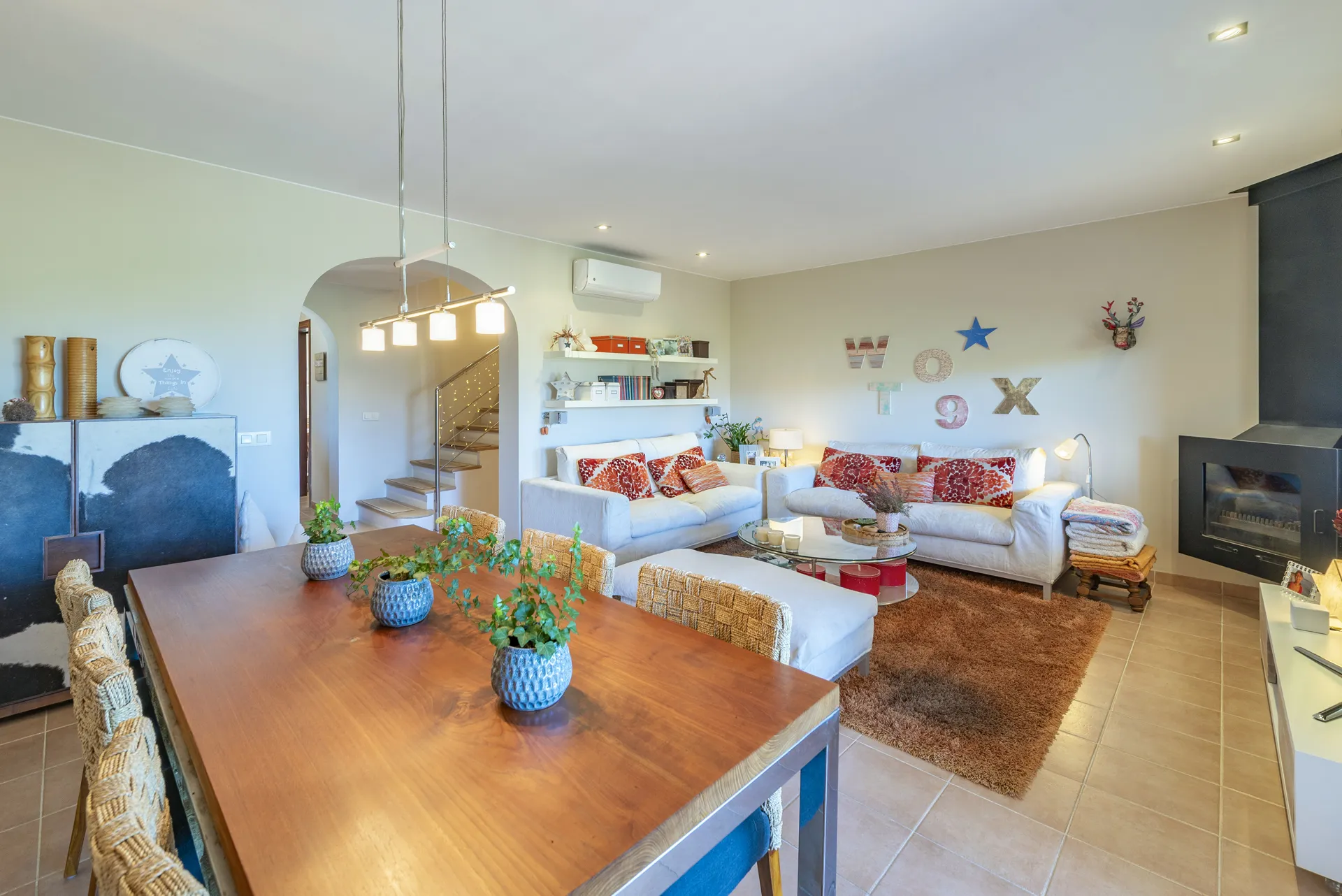 Acollidora casa adossada amb boniques vistes a Búger, Mallorca-4