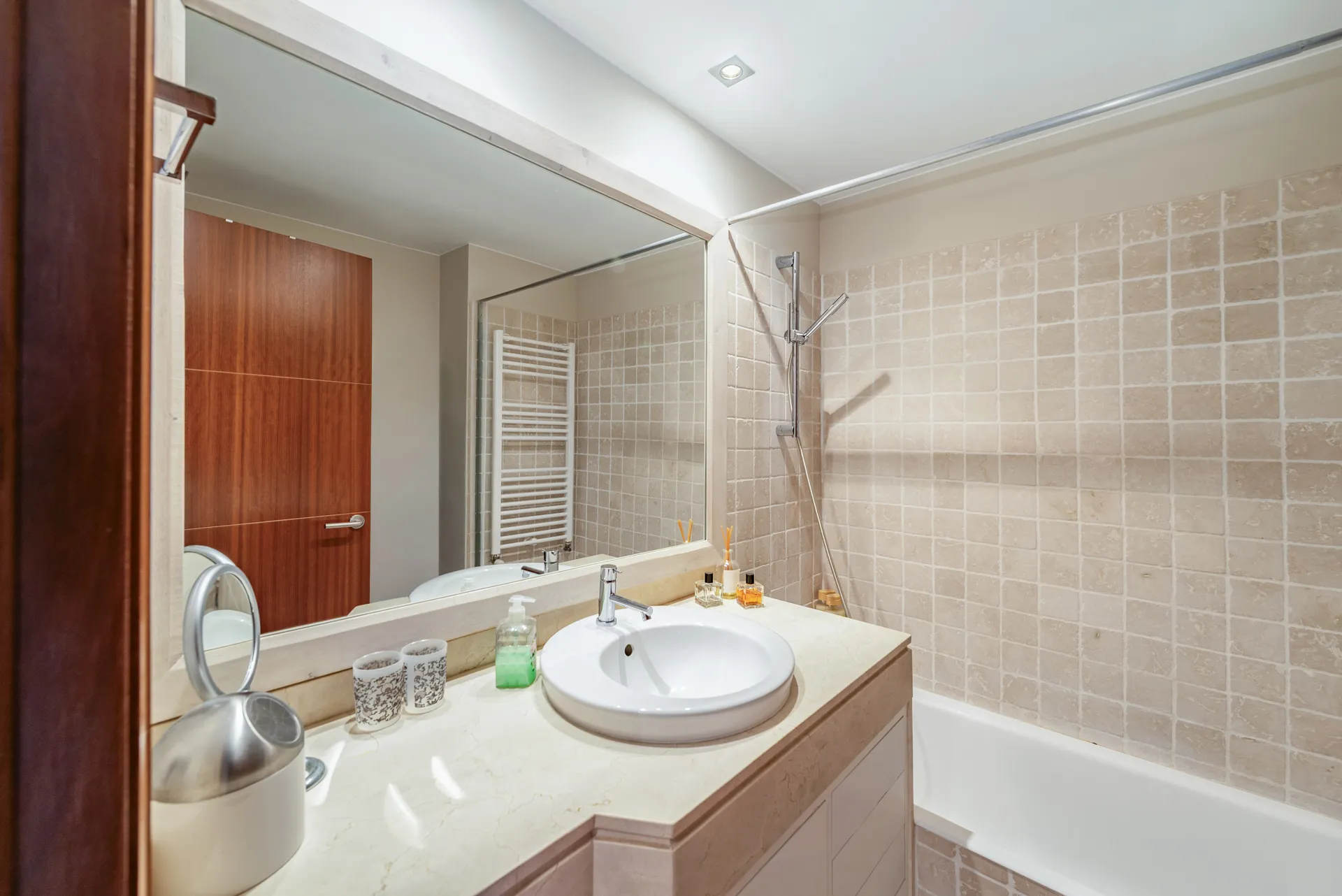 Lovely townhouse with outdoor space and beautiful views in Búger, Mallorca-13