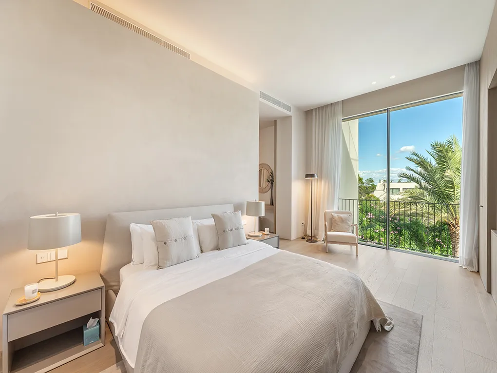 Luxury villa walking distance to Cala Figuera harbor-10